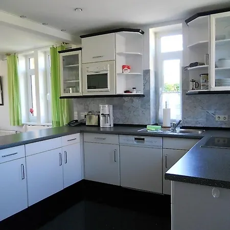 Stuenkel Rechts, Helgolaender Strasse